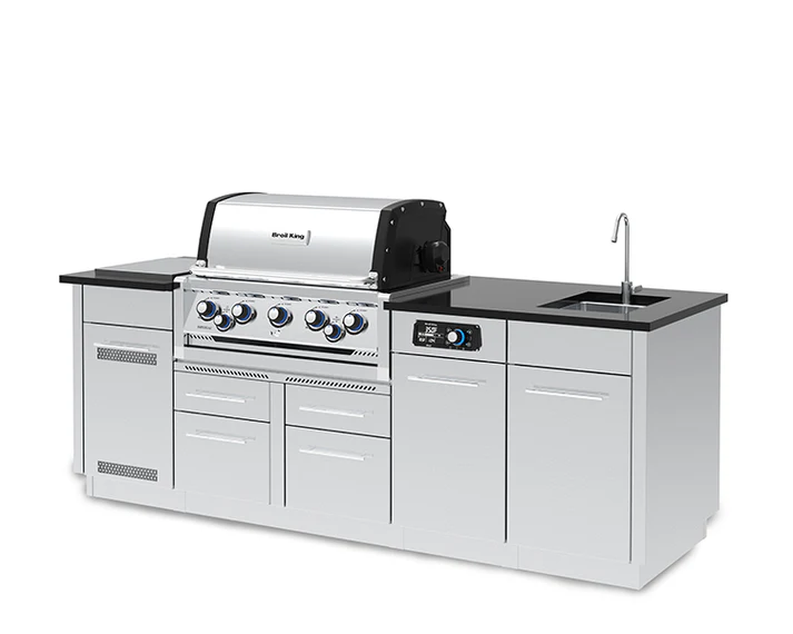 Broil King Imperial QS 590iE 5 Burner Liquid Propane Gas Grill - 696844E LP