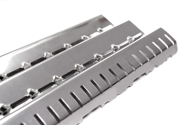 Broil King Medium Flav-R-Wave Stainless Steel Gas Grill Replacement Heat Shield - 18440