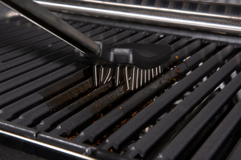 Broil King Baron Stainless Steel Coil Spring Grill Brush - 65600