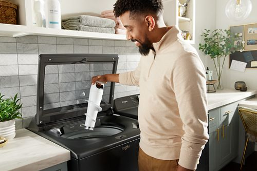 27" Whirpool 6.1 Cu. Ft. Top Load Washer with Removable Agitator in Black - WTW6157PB