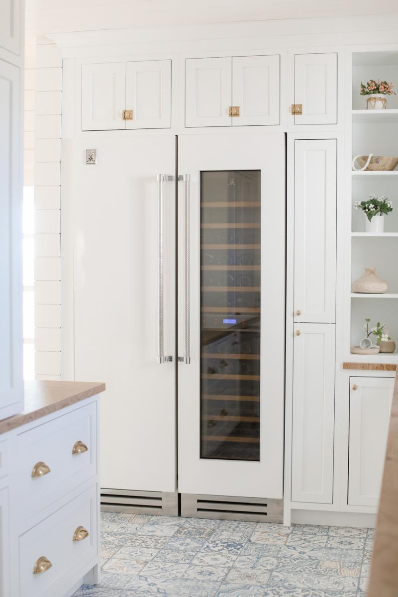 24" Hestan KRC Series Right-Hinge Column Refrigerator in Steeletto - KRCR24