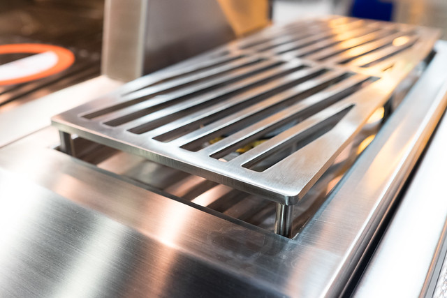12" Hestan AGB Series Double Side Burner with 30000 BTU - AGB122LP