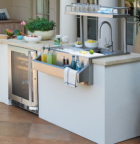 24" Hestan GRWG Series Outdoor Dual Zone Refrigerator with Wine Storage  - GRWGR24-YW