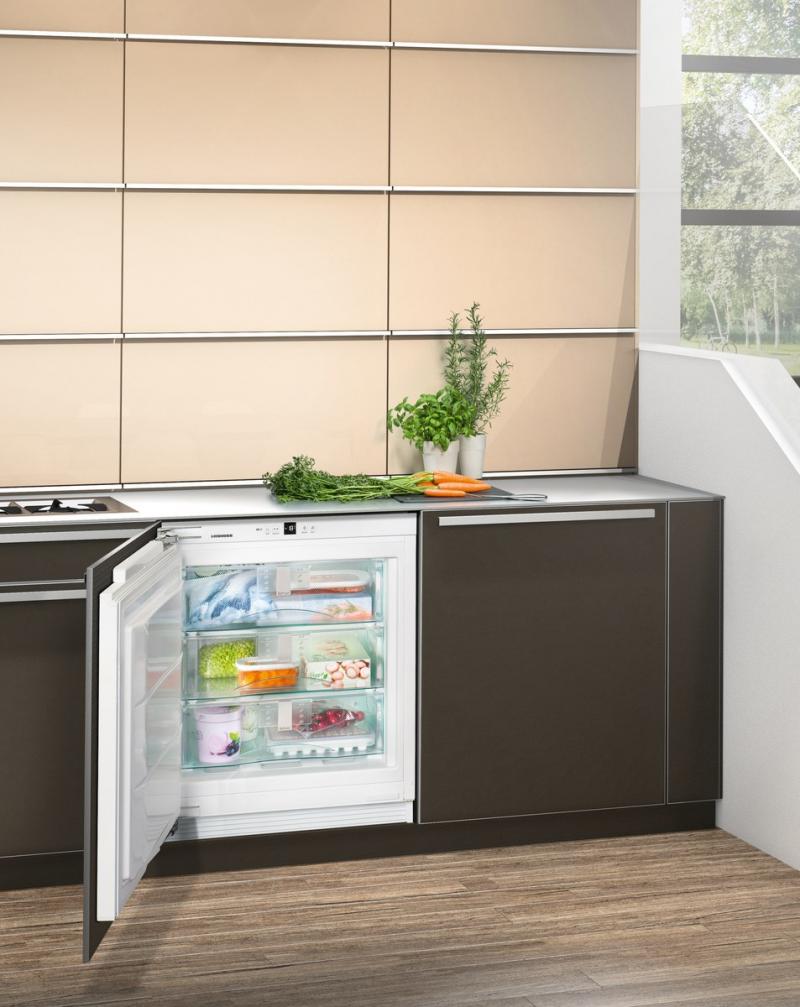 24" Liebherr Integrable under-worktop freezer - UF501