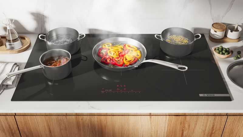 36" Bosch 500 Series Induction Cooktop Surface Mount without Frame - NIT5663UC
