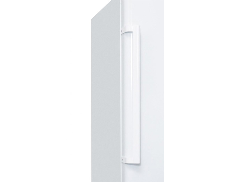30" Danby 17 Cu. Ft. Capacity Apartment Size Refrigerator in White - DAR170A3WDD