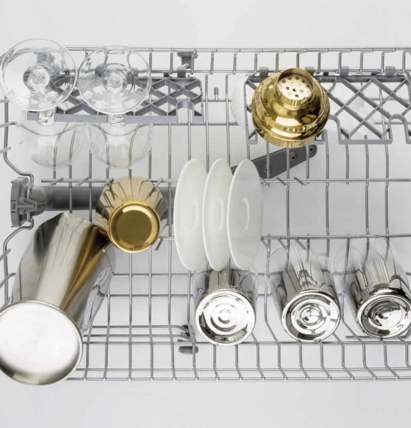 18" Panel-Ready Dishwasher - UDT165SIVII