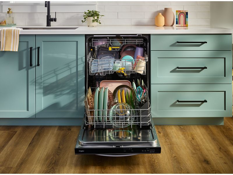 24" Whirlpool Dishwasher with Total Coverage Wash Action - WDTS8024SV
